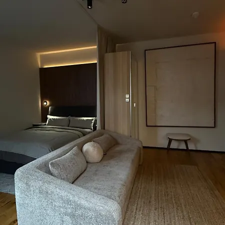 Lejlighed Design In The Heart Of Nrw